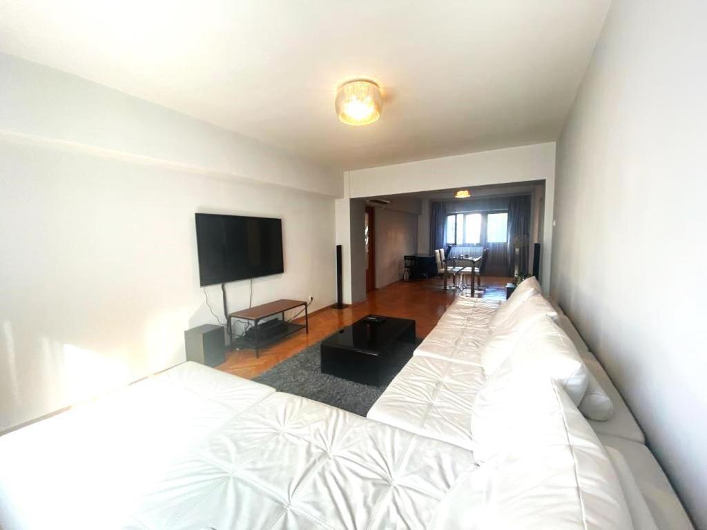 Romana 100 Sqm Deluxe Apartament Bucareste Exterior foto