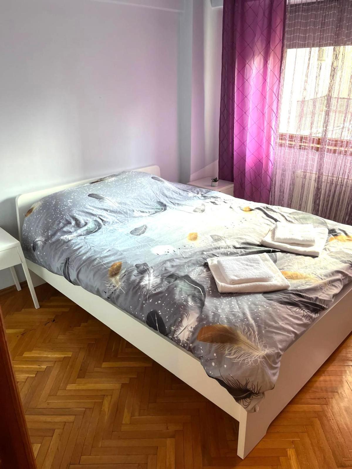 Romana 100 Sqm Deluxe Apartament Bucareste Exterior foto